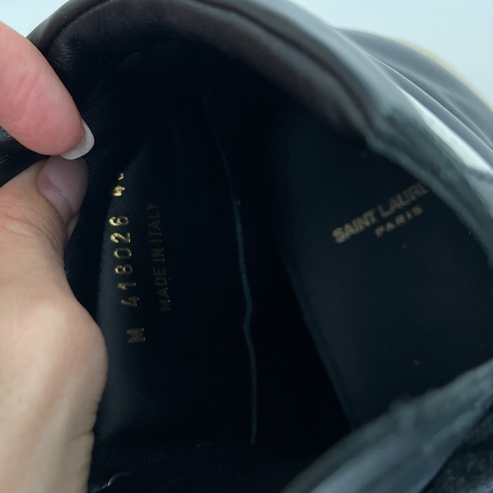 SAINT LAURENT Signature Court Classic SL/10H Leather High Top Sneakers - Picture 2 of 7